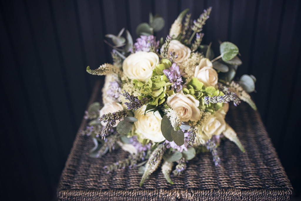 country chic bouquet - destination wedding tuscany
